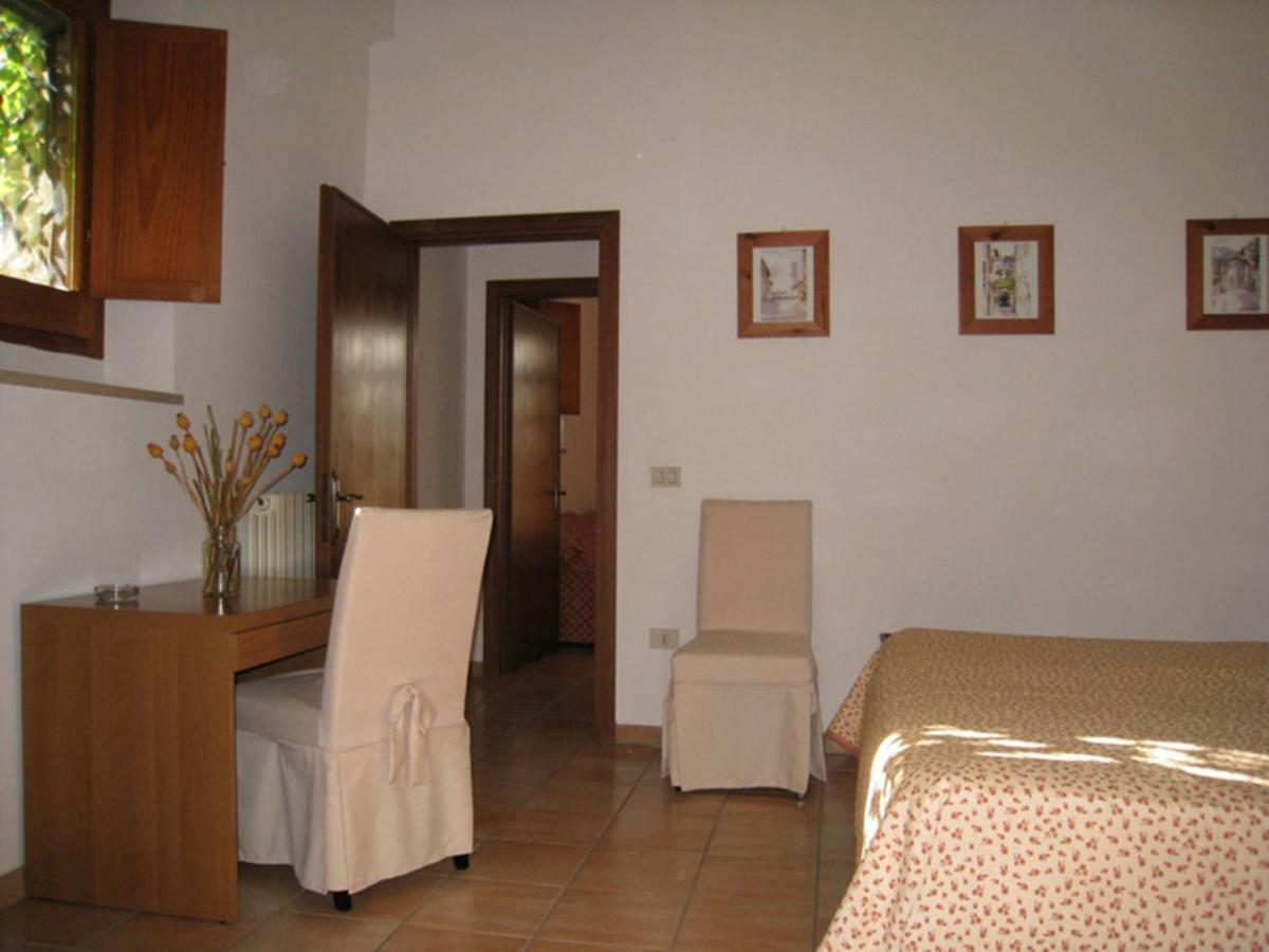 Rugiada Rooms Rivotorto Room photo